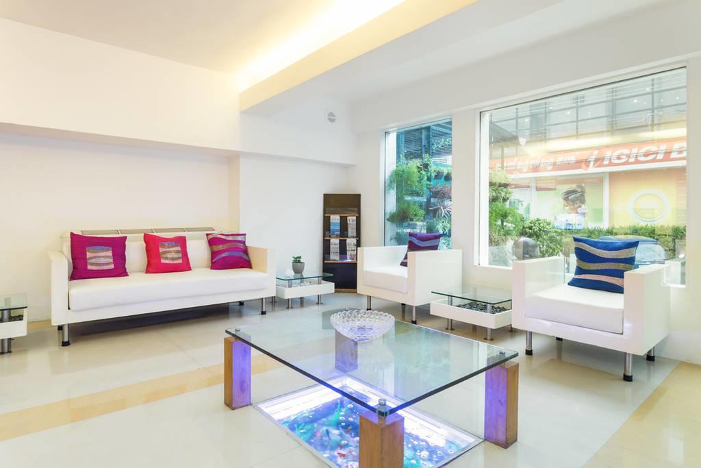 The Avenue Center Hotel Kochi Esterno foto